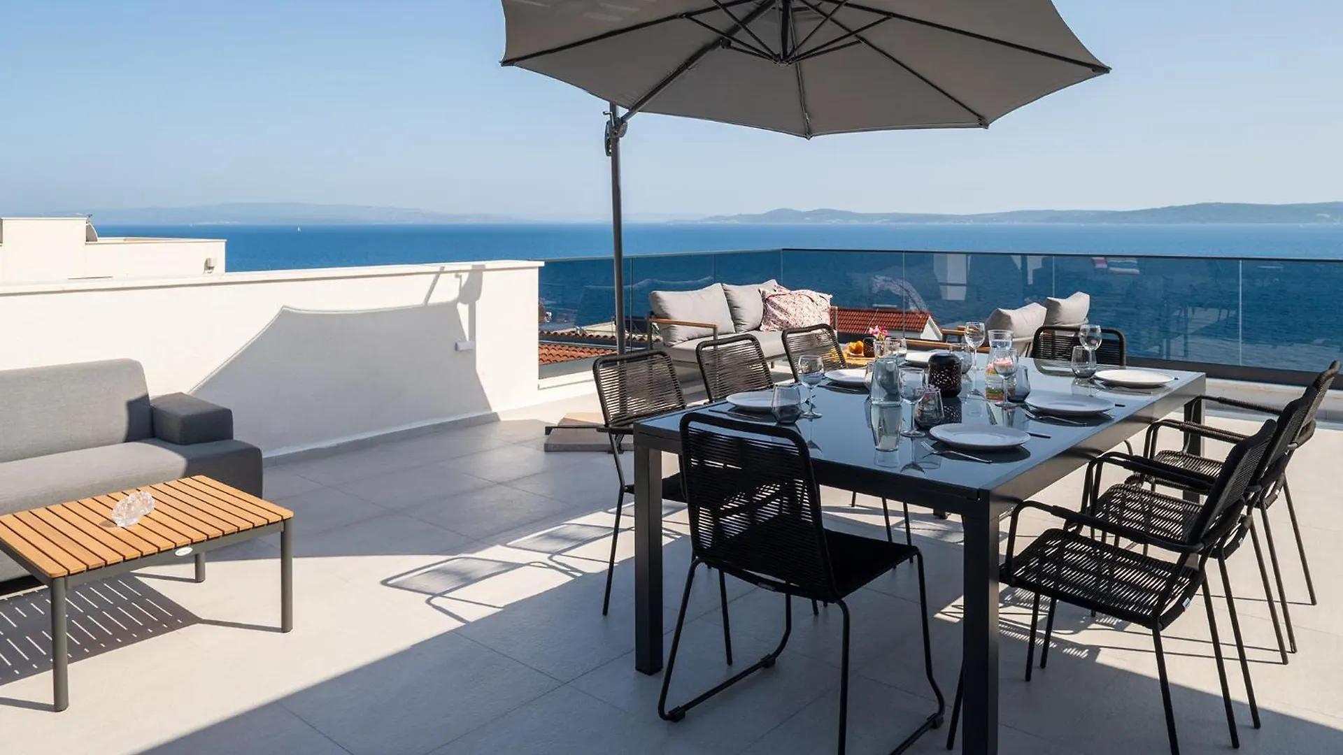 Villa Julian With A Heated Pool Trogir 0*,