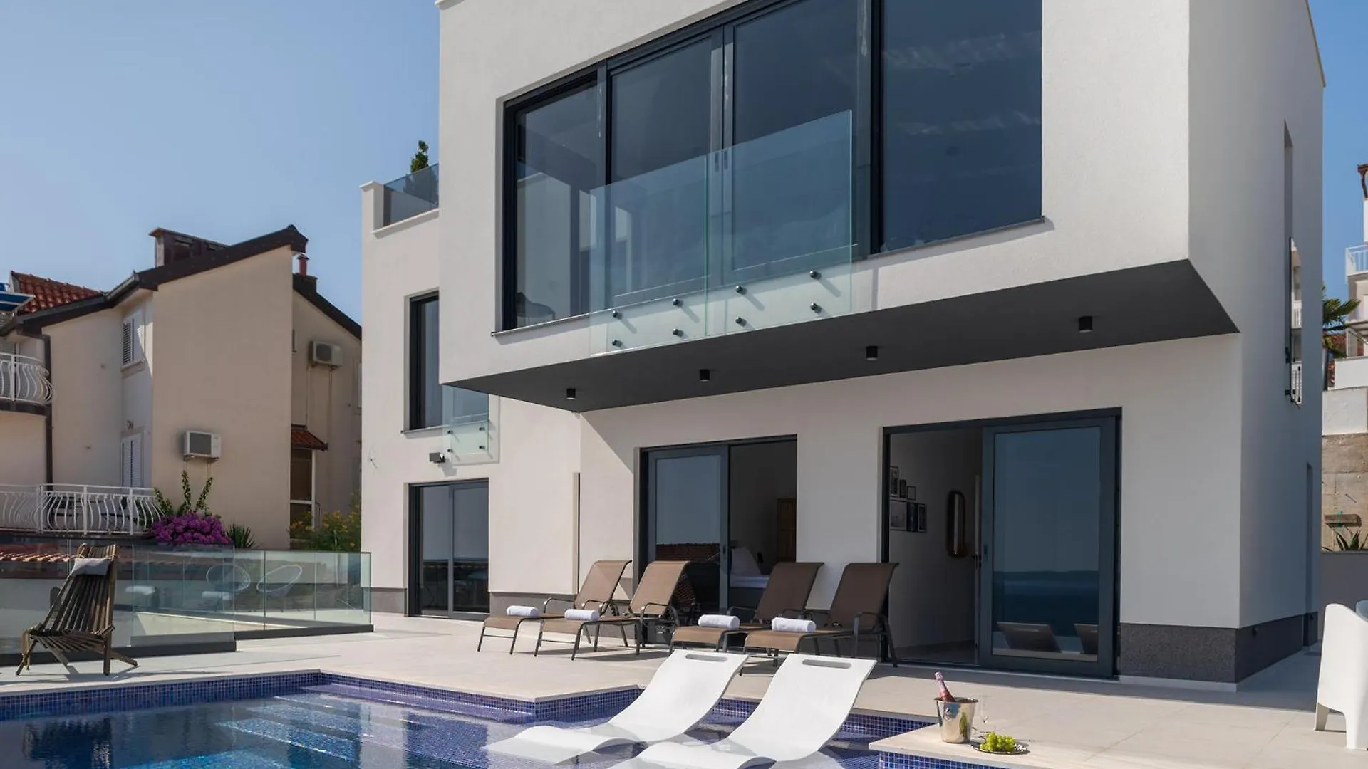 Villa Julian With A Heated Pool Trogir